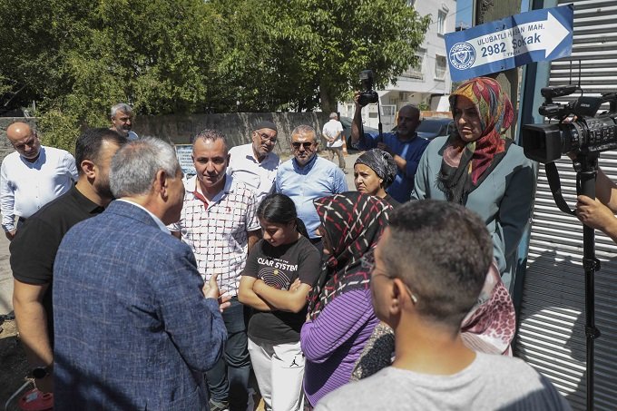 Ulubatlı Hasan Mahallesi’nin altyapısı yenileniyor Ulubatlı Hasan Mahallesi’nin altyapısı yenileniyor