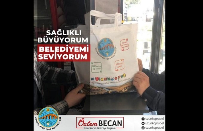 Uzunköprü Belediyesi öğrencilerin yanında Uzunköprü Belediyesi öğrencilerin yanında