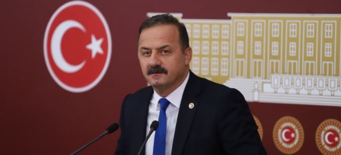 Yavuz Ağıralioğlu, İYİ Parti’den istifa etti