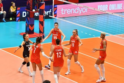 A Milli Kadın Voleybol Takımımız, 2023 CEV Kadınlar Avrupa Voleybol Şampiyonasında Belçika’yı 3-1 yendi