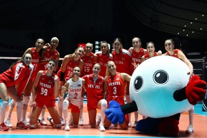 A Milli Kadın Voleybol Takımımız Paris 2024 Olimpiyat Elemeleri 3. maçında Peru ile oynayacak!