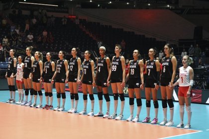 A Milli Kadın Voleybol Takımımız Paris 2024 Olimpiyat Elemeleri 3. maçında Peru'yu 3-1 yendi