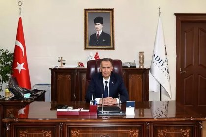Adıyaman Valisi Mahmut Çuhadar görevinden istifa etti