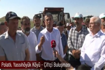 CHP Grup Başkanvekili Gökhan Günaydın, Ankara Polatlı'da çiftçinin sesi oldu; Buğday geçtiğimiz yıl 8 lira civarında bugün 6 lira!