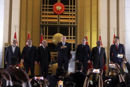 HÜDA-PAR ve Sinan Oğan ile el ele Devlet Bahçeli'den seçim açıklaması; Türk milleti 14 Mayıs ile 28 Mayıs’ta tarihi ve hür iradesine hiçbir mihrakın zincir vuramayacağını göstermiştir
