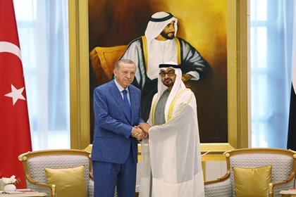 Erdoğan, Birleşik Arap Emirlikleri Devlet Başkanı Al Nahyan ile görüştü