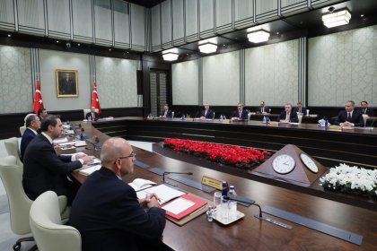 Erdoğan, bugün Cumhurbaşkanlığı Kabinesini topluyor