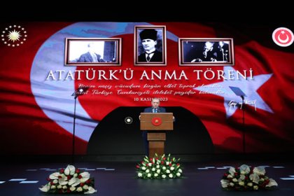 Erdoğan; 'Gazi Mustafa Kemal’in vasiyeti olan ülkemizi muasır medeniyet seviyesinin üzerine çıkarma mücadelesini, Millî Mücadele ruhuyla sürdürüyoruz'