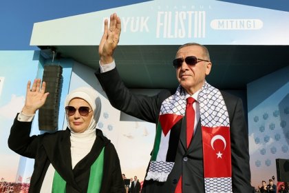 Erdoğan; İsrail, tam 22 gündür açıkça savaş suçu işliyor. İsrail, biz de seni 'savaş suçlusu' olarak dünyaya ilan edeceğiz!