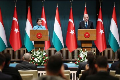 Erdoğan; Macaristan’ın Türkiye-AB ilişkilerindeki olumlu gündeme desteğini sürdürmesini bekliyoruz