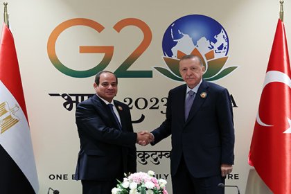 Erdoğan, Mısır Cumhurbaşkanı Abdulfettah es-Sisi ile bir araya geldi