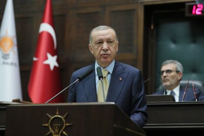 Erdoğan; 'Nisan ayından itibaren Elektrikte tüm gruplarda %15 sanayi doğalgazına %20 indirim yaptık'