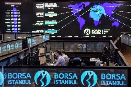 İstanbul Borsası %16'ya ulaşan kayıplardan sonra depremin 3. gününde kapatıldı