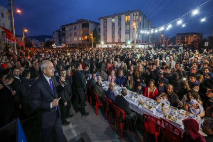 Kılıçdaroğlu, Çanakkale’de İftar Buluşmasına katıldı