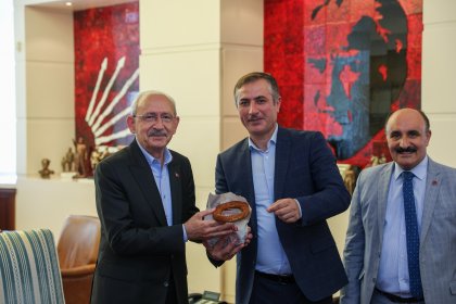 Kılıçdaroğlu, Esnaf oda başkanları ve temsilcilerini ağırladı