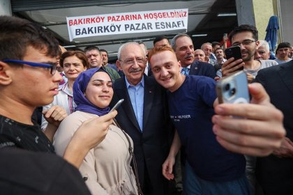 Kılıçdaroğlu, İstanbul'da Bakırköy pazar esnafıyla bir araya geldi
