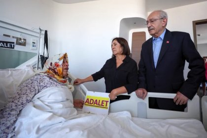 Kılıçdaroğlu ve eşi, hastanede Emine Şenyaşar'ı ziyaret etti