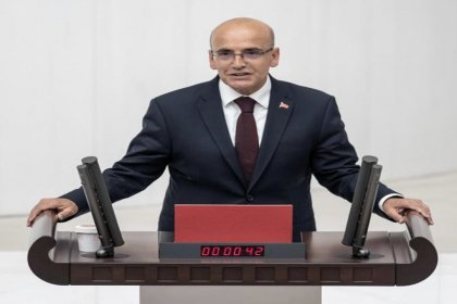 Mehmet Şimşek; 2023 yılında 15,9 milyon emeklimizi ve 4,9 milyon kamu çalışanımızı etkileyen önemli iyileştirmeler yaptık!