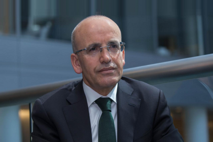 Mehmet Şimşek; Moody's Türkiye’nin kural bazlı ve öngörülebilir politikaya geçmesini olumlu değerlendirdi açıklamasında bulundu