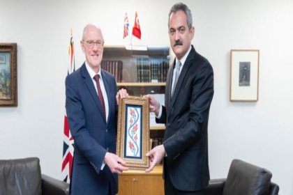 Milli Eğitim Bakanı Mahmut Özer, Londra'da İngiltere'nin Eğitimden Sorumlu Devlet Bakanı Nick Gibb ile bir araya geldi