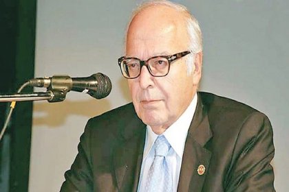 Sabih Kanadoğlu hayatını kaybetti