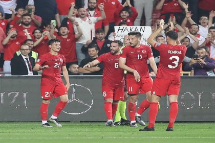 Türkiye 2- 0 Galler