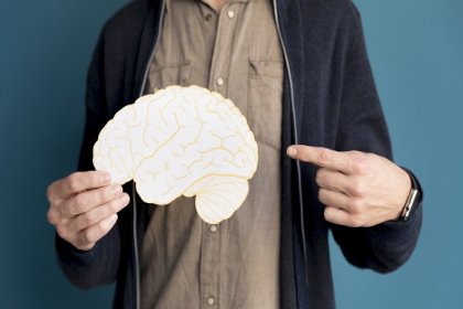 Yüksek tansiyon beynin kanamasına neden olabilir
