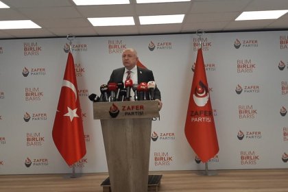 Zafer Partisi Genel Başkanı Ümit Özdağ; 'Zafer Partisi, Erdoğan'ı tebrik etmemekte kararlıdır'