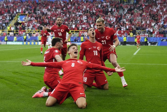 A Milli Futbol Takımımız, EURO 2024 ilk maçında Gürcistan'ı 3-1 yendi A Milli Futbol Takımımız, EURO 2024 ilk maçında Gürcistan'ı 3-1 yendi