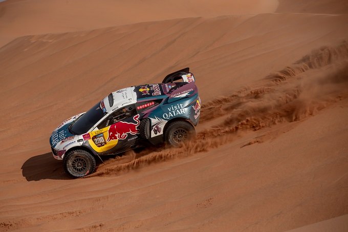 Dakar Rallisi’nin ikinci etabında Stephane Peterhansel rüzgarı esti