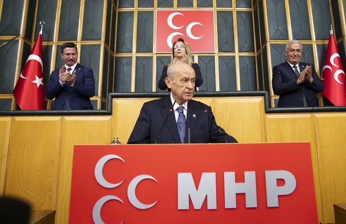 Devlet Bahçeli; Altını çizerek haykırıyorum ki, Türkiye’de yerel halk yoktur, Türk milleti vardır!