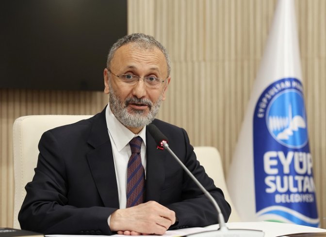Dr. Mithat Bülent Özmen: Eyüpsultan’da 10 yıllık işi 5 yılda yapacağız Dr. Mithat Bülent Özmen: Eyüpsultan’da 10 yıllık işi 5 yılda yapacağız