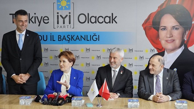 Meral Akşener'den Ordu'da DEM Parti açıklaması; 'Sonuç itibariyle bebek katiline özgürlük isteyenler Meral Akşener'e hapis istiyorlar'