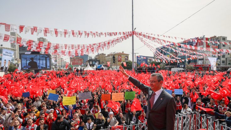 Özgür Özel Esenyurt’ta: '17 Bakan ile İstanbul’a kuşatma yapıyorlar'