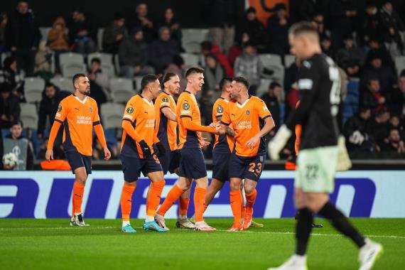 RAMS Başakşehir 3-1 Heidenheim RAMS Başakşehir 3-1 Heidenheim