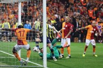 Fenerbahçe, Galatasaray'ı sahasında 1-0 yendi