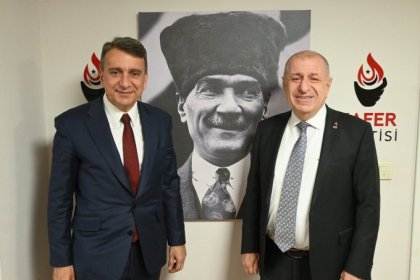 Azmi Karamahmutoğlu, Zafer Partisi parti sözcüsü oldu;Türk milliyetçiliğinin hizmetinde çalışmaya devam!