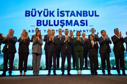CHP, İstanbul’un 39 ilçesinde seçime girecek belediye başkan adaylarını kamuoyuna tanıttı