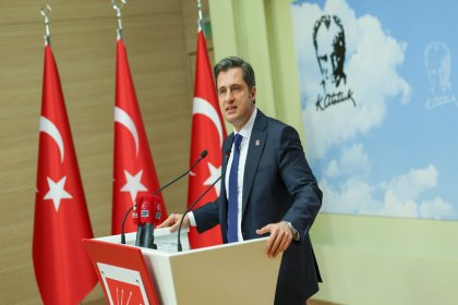 CHP Sözcüsü Av. Deniz Yücel MYK açıklamasında; 'Biz Kentlerimizi Emirlerle, Talimatlarla ve Dayatmayla Yönetmeyeceğiz'