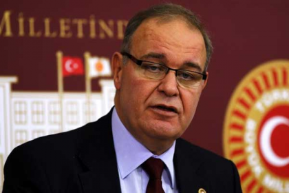 CHP’li Öztrak: Bu kısır döngüden çıkmanın tek çaresi var, seçmen bu seçimde güven vermeyen Saray yönetimini hezimete uğratması ve erken genel seçimin önünü açması'