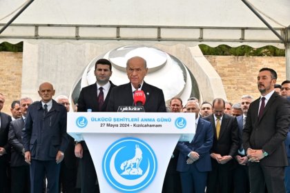 Devlet Bahçeli 'Ülkücü Şehitleri Anma Günü' etkinliğinde konuştu; ülkücü görünen, ülkücülükten geçinen, ülkücülüğü meslek edinen muhterislerin kirli oyunlarını da teker teker bozuyoruz!