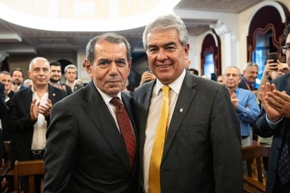 Dursun Özbek yeniden Galatasaray başkanı seçildi