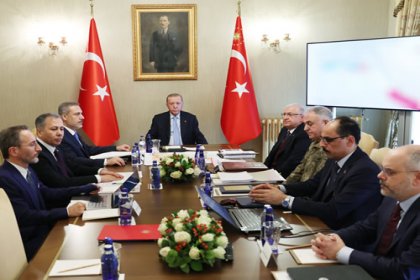 Erdoğan başkanlığında, Dolmabahçe Çalışma Ofisi’nde güvenlik toplantısı yapıldı
