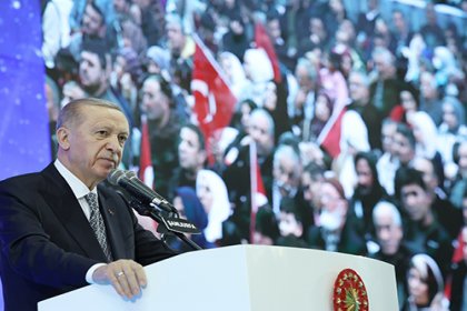 Erdoğan; Hiçbir ayrım yapmadan deprem bölgesini yeniden hızla ayağa kaldırmaya çalıştık
