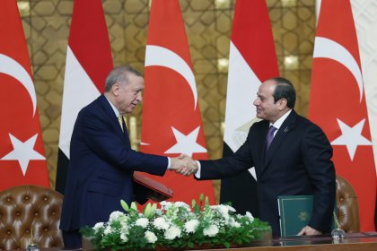 Erdoğan ve Sisi 14 Şubat'ta basın açıklaması yaptı; bölgemizde barış ve istikrarın tesisi için Mısır’la temaslarımızı her seviyede arttırma kararlılığındayız!