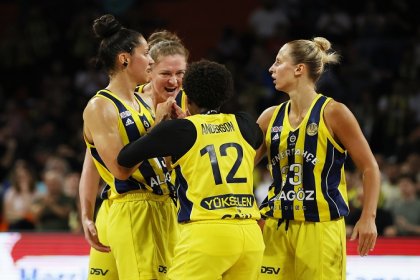Fenerbahçe Kadın Basketbol Takımı, üst üste ikinci kez Avrupa şampiyonu