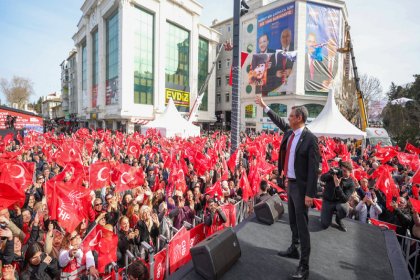 Özgür Özel İstanbul Çatalca’da: 'Esas beka sorunu gençlerin durumu'