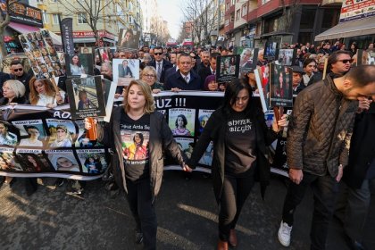 Özgür Özel; 'Kararı seçimden sonraya kaçırdılar, 25 Nisan günü ben yine buradayım'