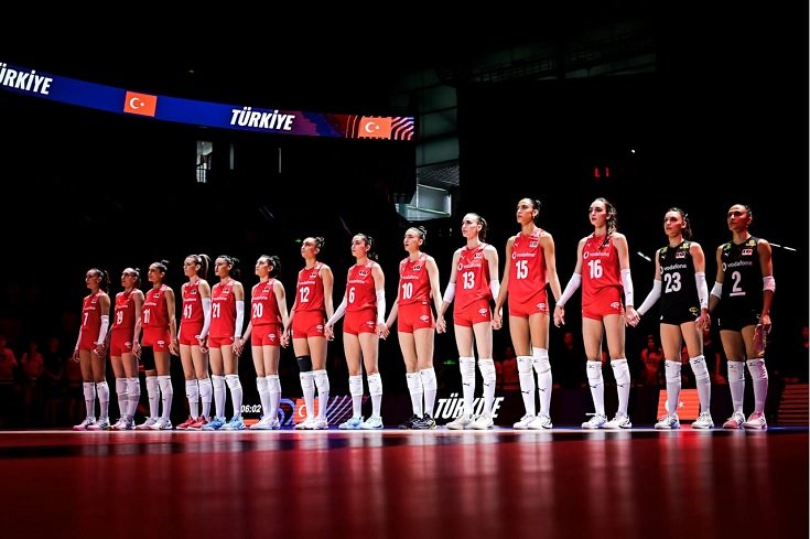 A Milli Kadın Voleybol Takımımız, İstanbul'da Dominik Cumhuriyetini 3-0 yendi A Milli Kadın Voleybol Takımımız, İstanbul'da Dominik Cumhuriyetini 3-0 yendi