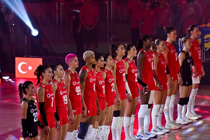 A Milli Kadın Voleybol Takımımız İtalya'ya 3-2 yenildi, Dünya ikincisi olduk! A Milli Kadın Voleybol Takımımız İtalya'ya 3-2 yenildi, Dünya ikincisi olduk!